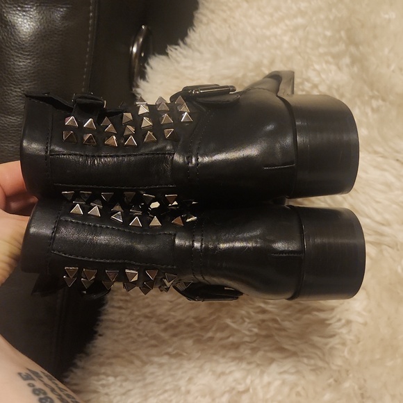 Valentino Garavani Rockstud Ankle Moto Boots - 38 - Fits US 7.5 - NWOT - Picture 12 of 16